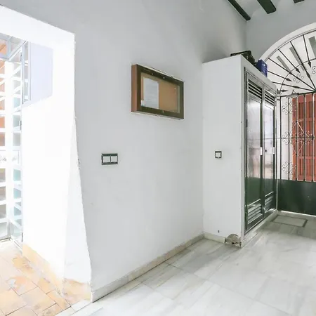 Apartment Alameda De Hercules (adults Only) *