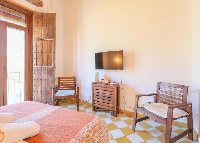 Alameda De Hercules (adults Only) Apartment *
