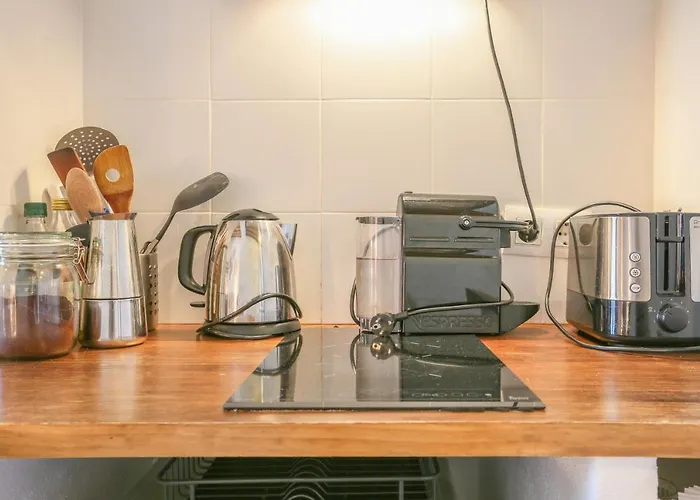 Alameda De Hercules (adults Only) Apartment